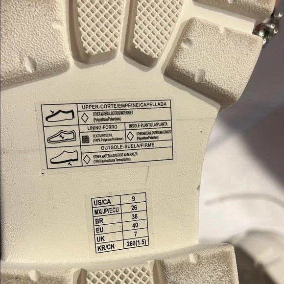 Forever 21 White Combat Boots - Picture 4 of 7